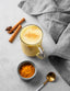Goldener Mānuka Honig Latte - ein Rezept, das von innen wärmt